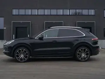 Porsche Cayenne 2018 photo 2