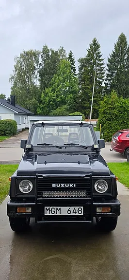 Suzuki Sj 413 1986 photo 2