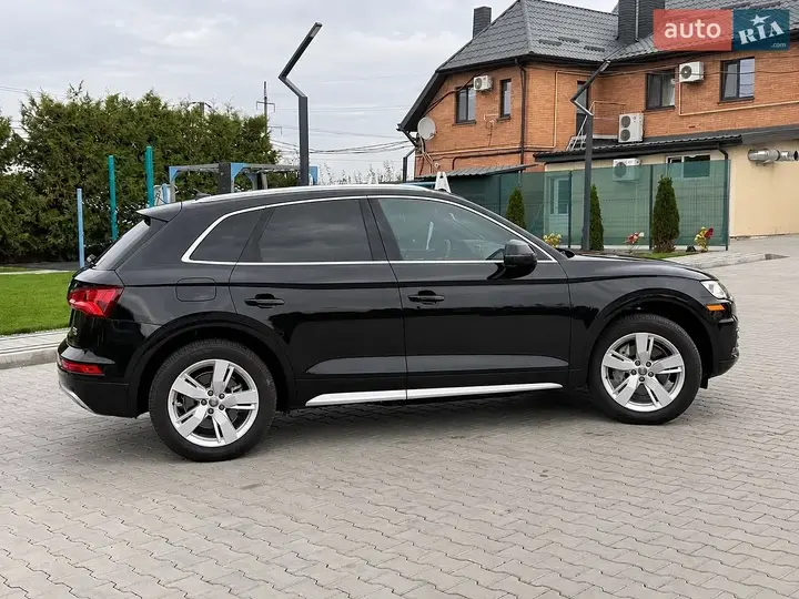 Audi Q5 2018 photo 3