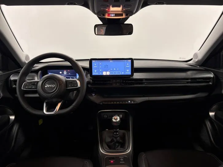 Jeep Avenger 2025 photo 3