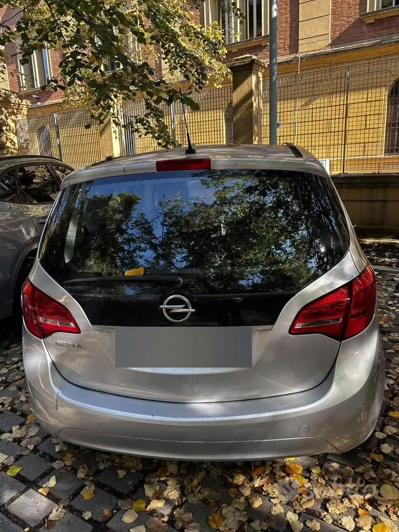 Opel Meriva 2010 photo 2