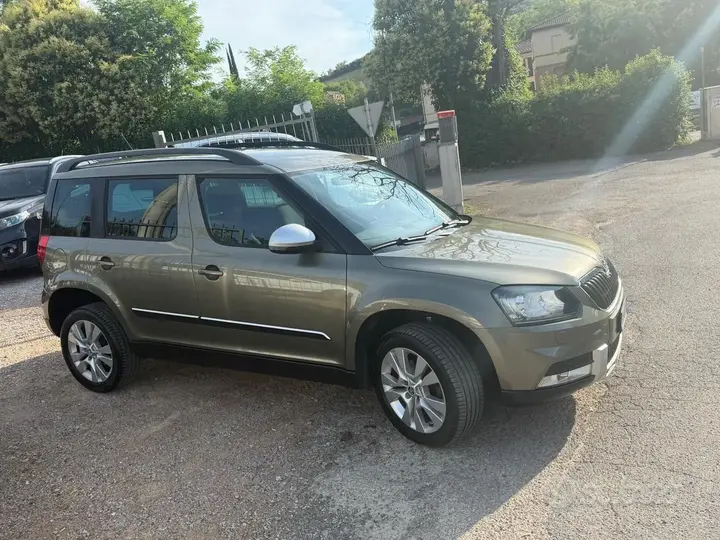 Skoda Yeti 2016 photo 2