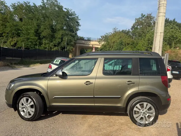 Skoda Yeti 2016 photo 5