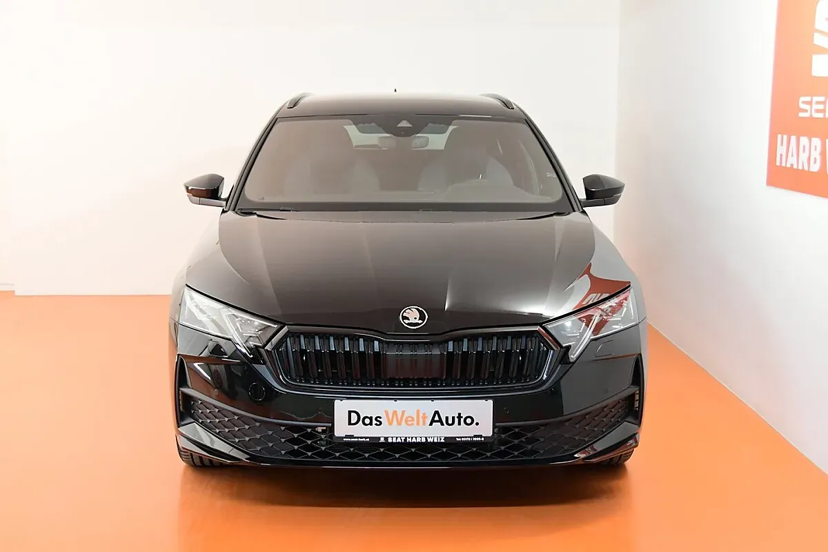 Skoda Octavia 2026 photo 2