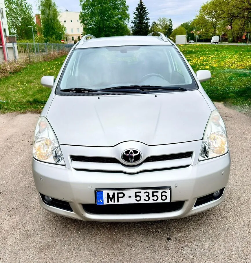 Toyota Corolla Verso 2007 photo 3