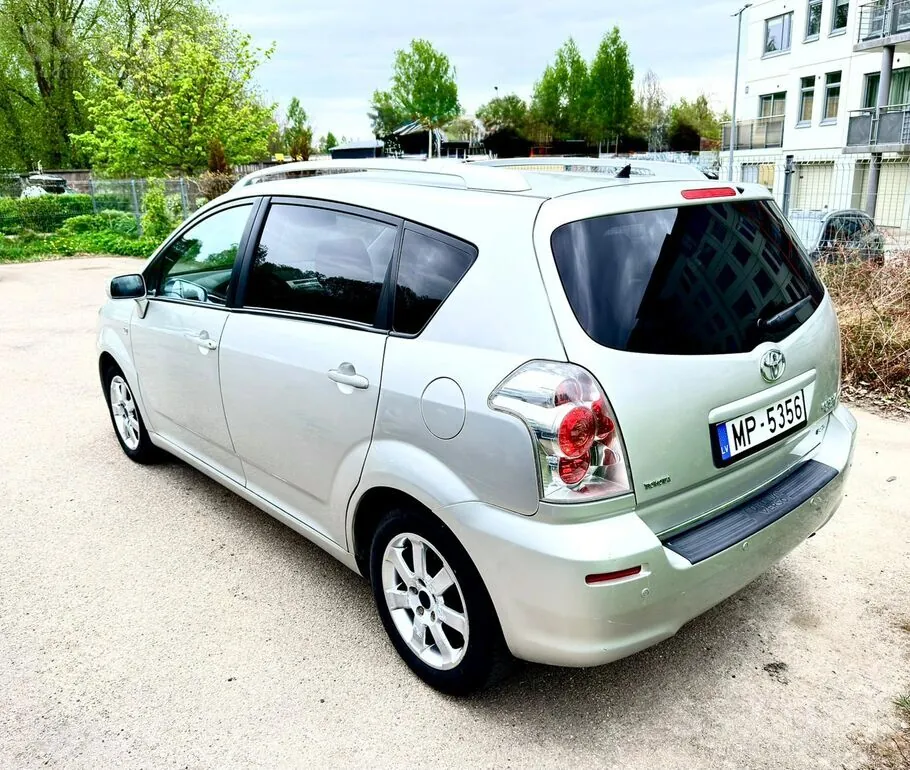 Toyota Corolla Verso 2007 photo 5