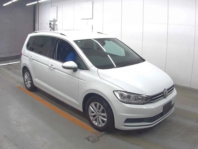 Volkswagen Golf Touran