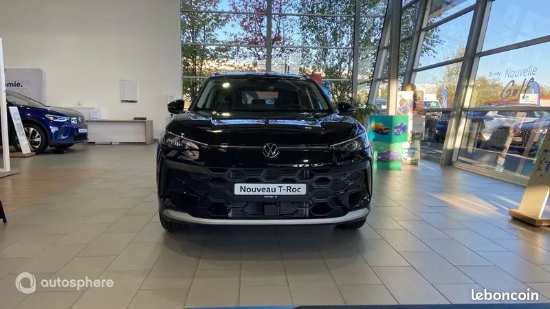 Volkswagen T-Roc 2026 photo 2