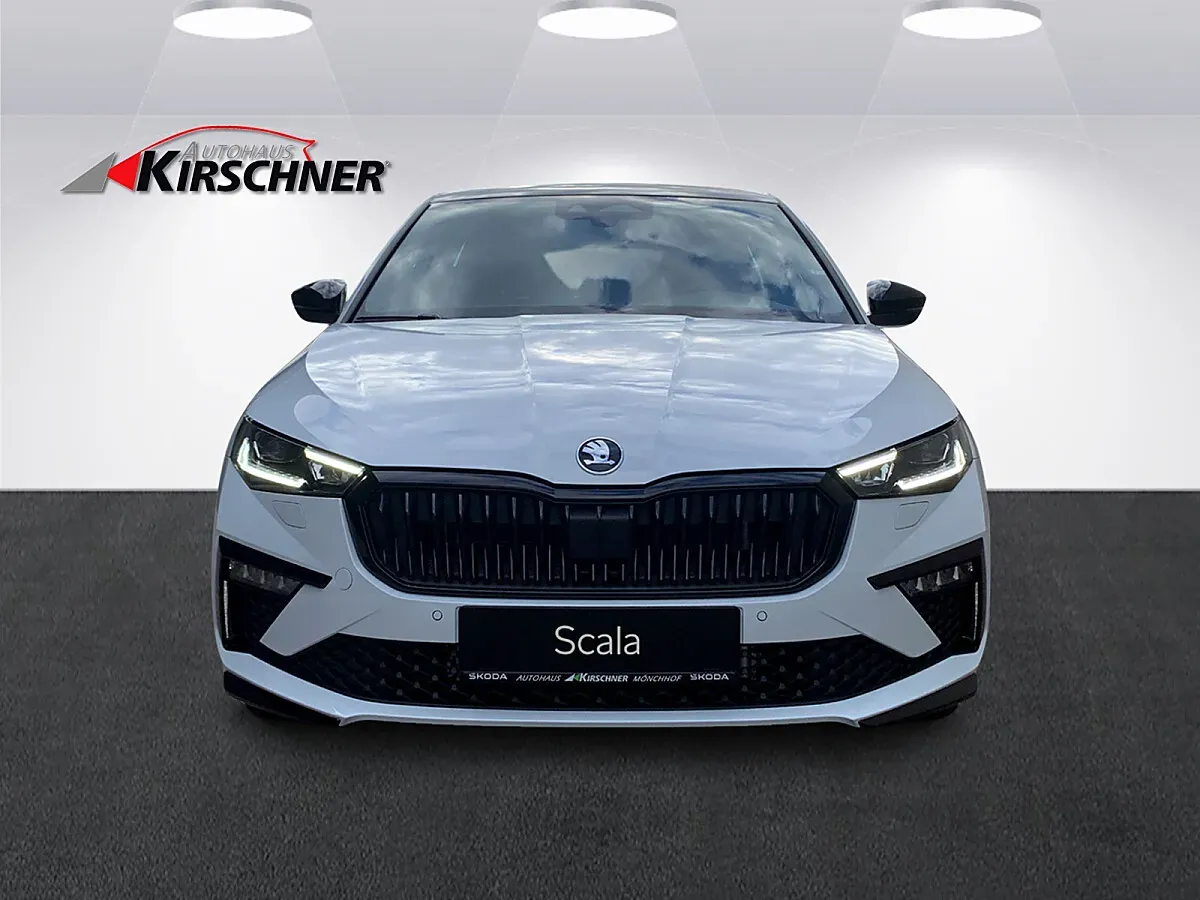 Skoda Scala photo 2