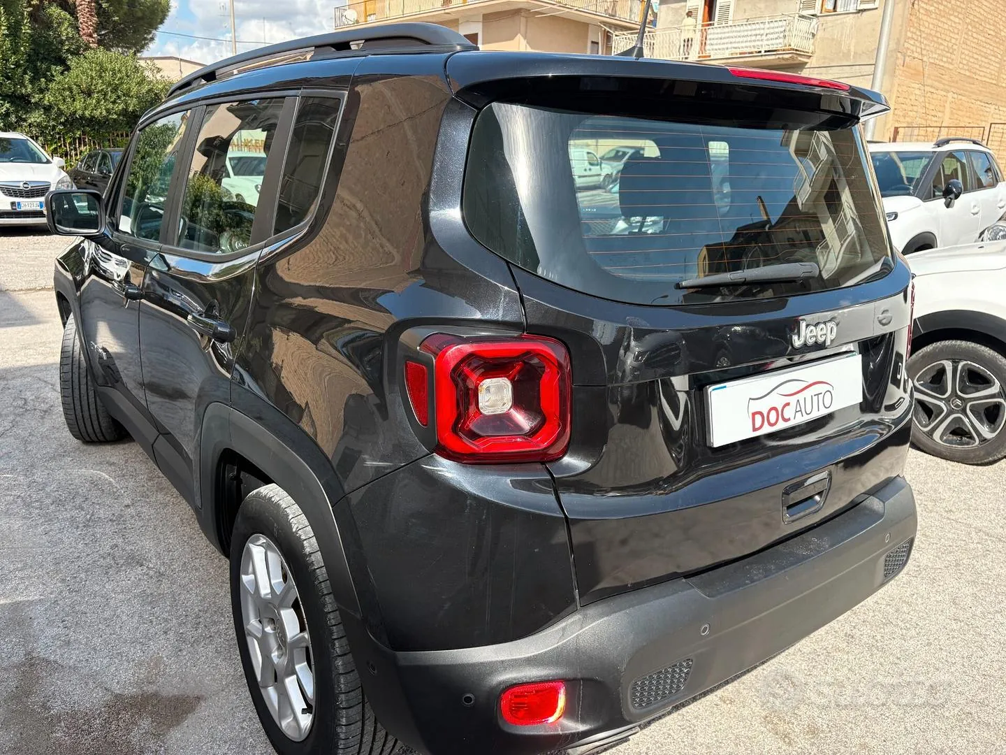 Jeep Renegade 2018 photo 4