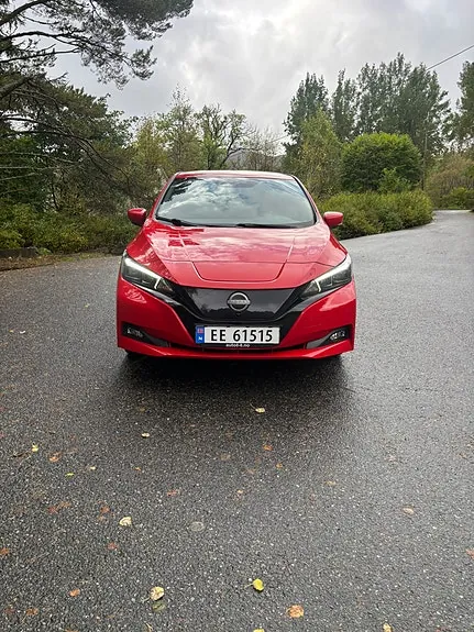 Nissan Leaf 2023 photo 4