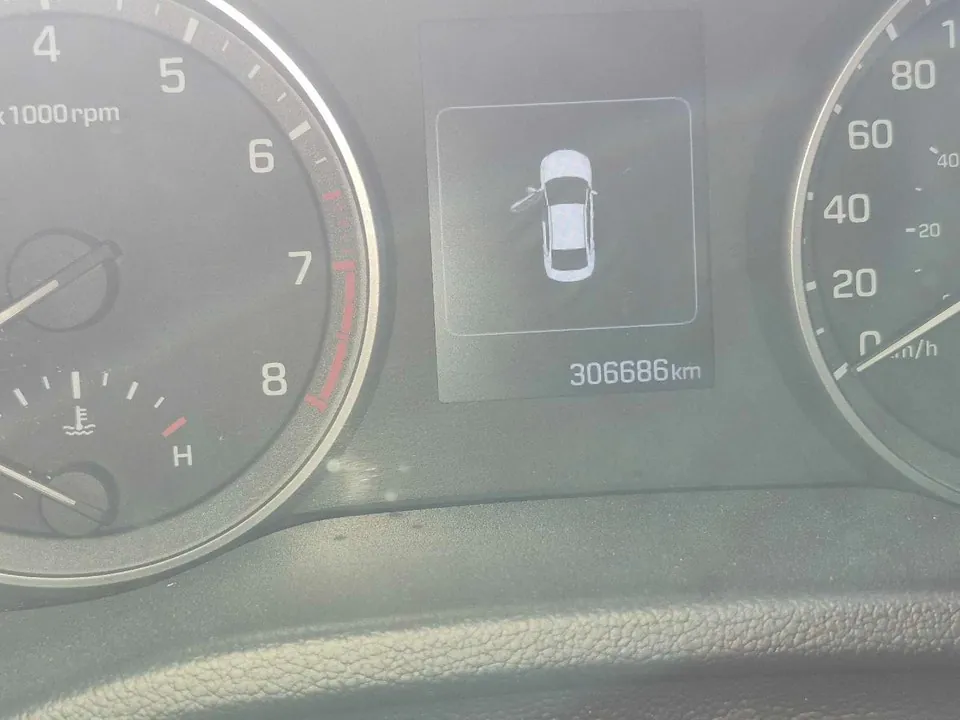 Hyundai Elantra 2018 photo 5