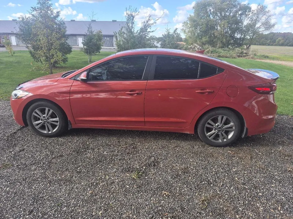 Hyundai Elantra 2018 photo 4