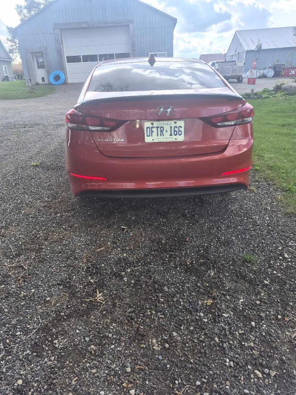 Hyundai Elantra 2018 photo 3