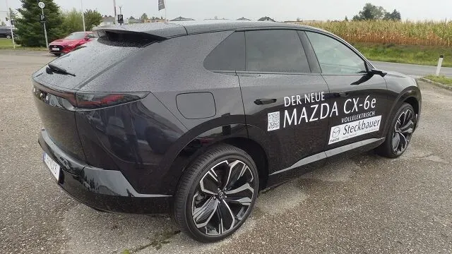 Mazda Cx-6E 2026 photo 3