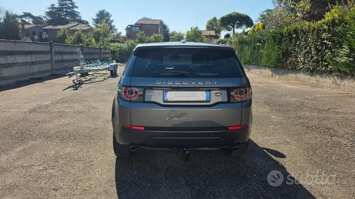 Land Rover Discovery Sport 2016 photo 4