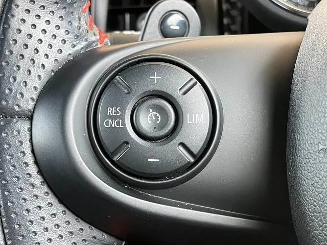Mini John Cooper Works 2015 photo 5