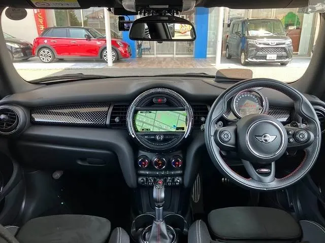 Mini John Cooper Works 2015 photo 2