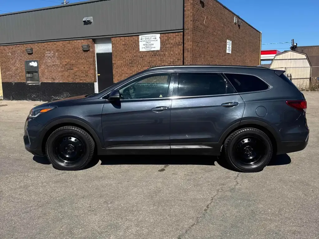 Hyundai Santa Fe 2018 photo 2