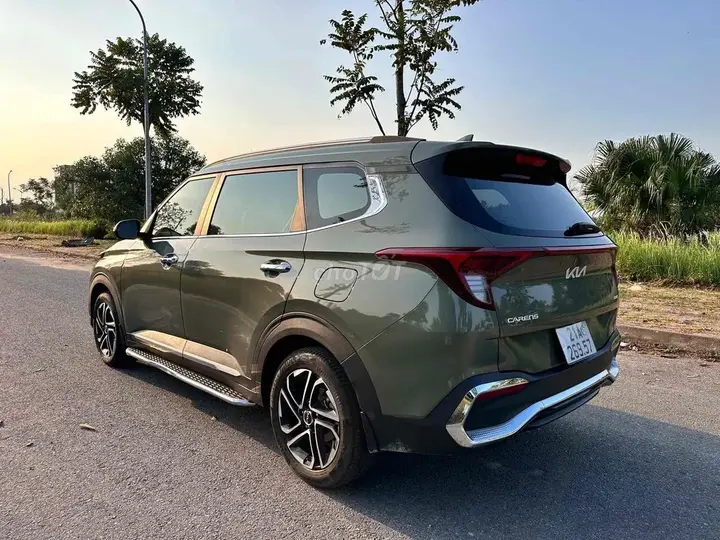 Kia Carens 2025 photo 5