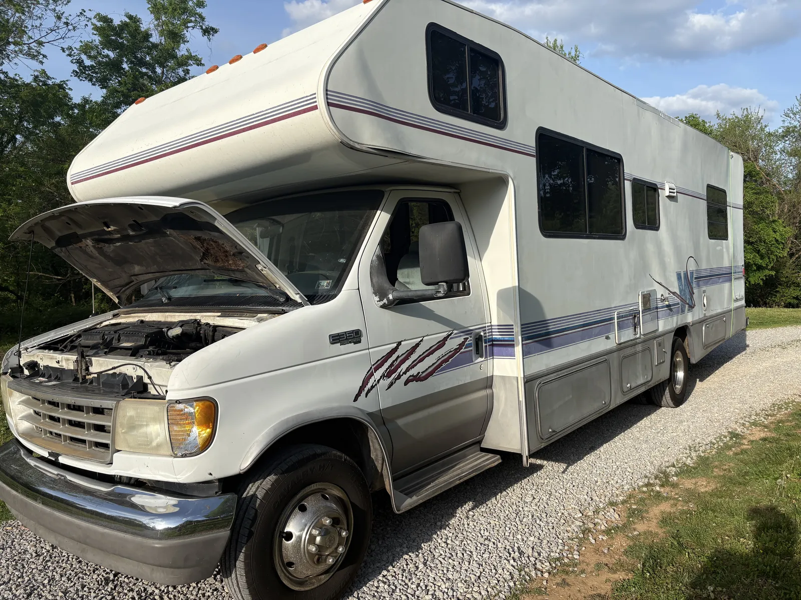 Ford E-350