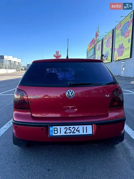 Volkswagen Polo 2004 photo 3