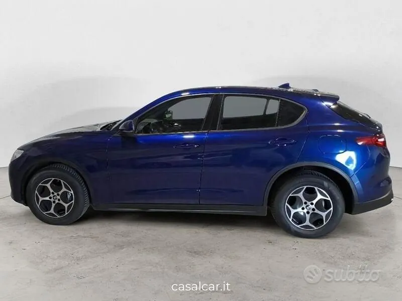 Alfa Romeo Stelvio 2022 photo 4
