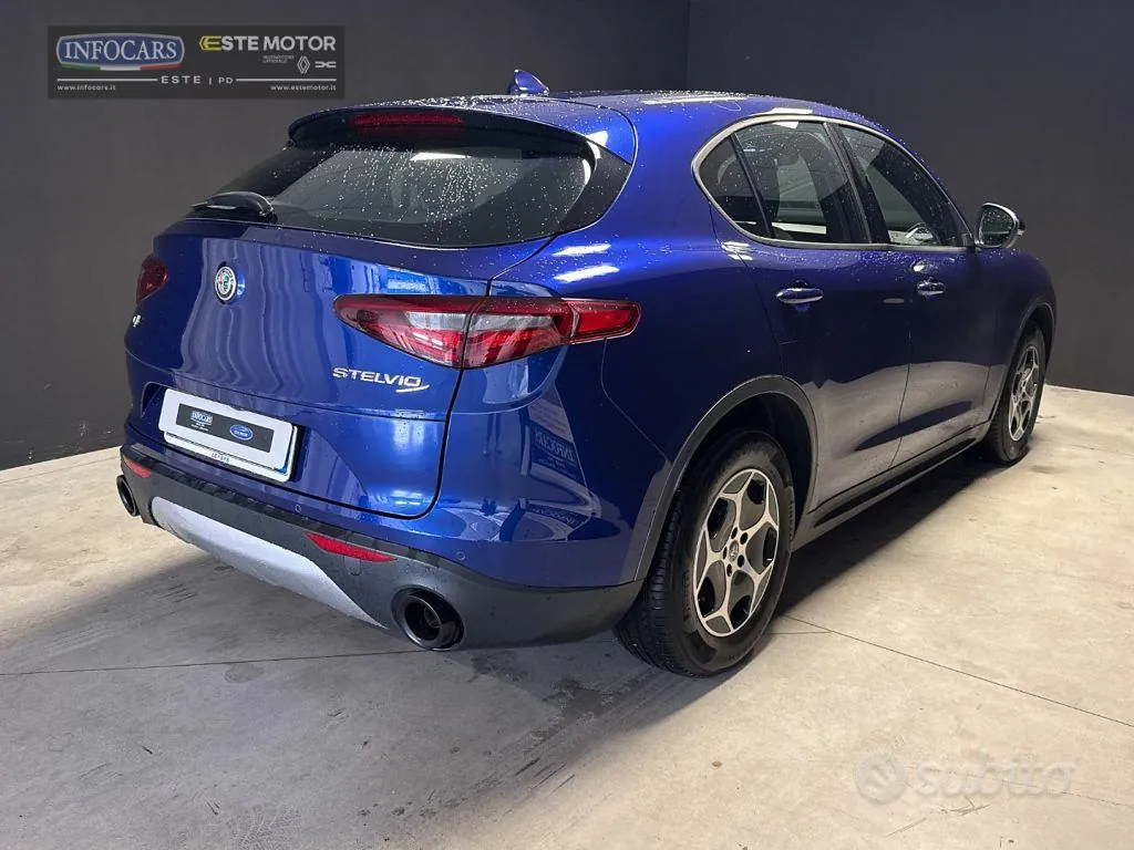 Alfa Romeo Stelvio 2023 photo 4
