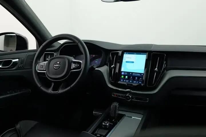 Volvo Xc60 2021 photo 3