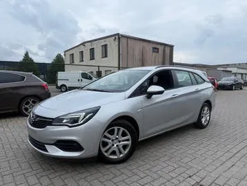 Opel Astra 2020 photo 2