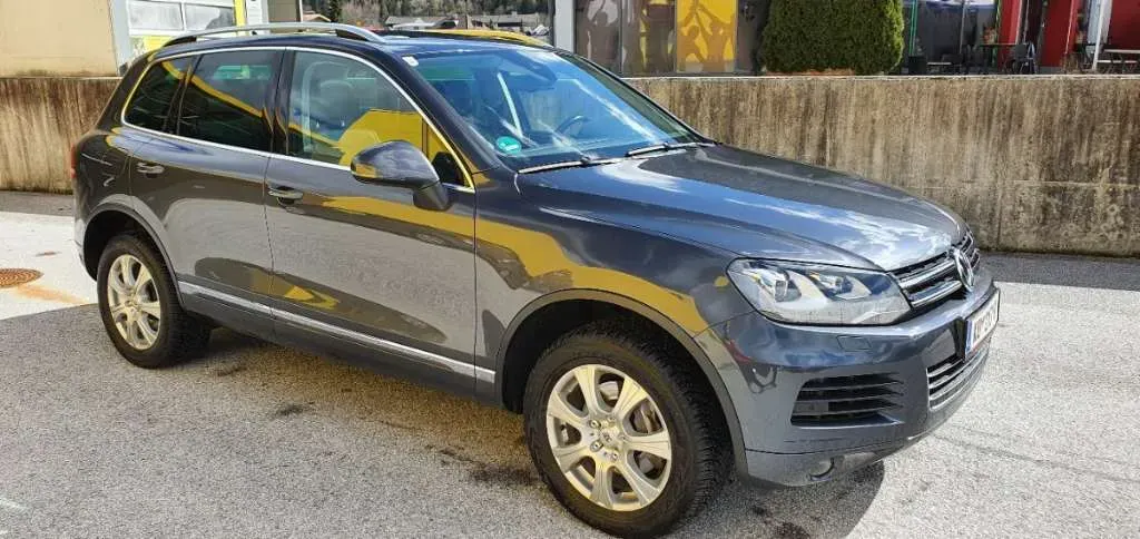 Volkswagen Touareg 2011 photo 3