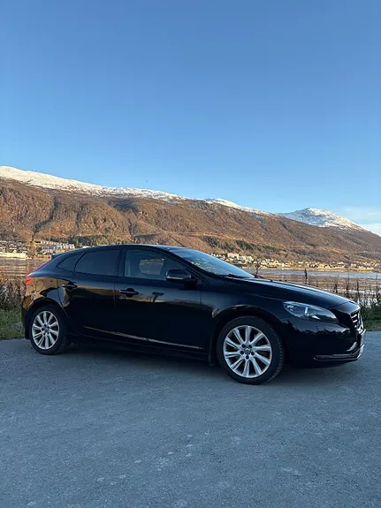 Volvo V40 2014 photo 4