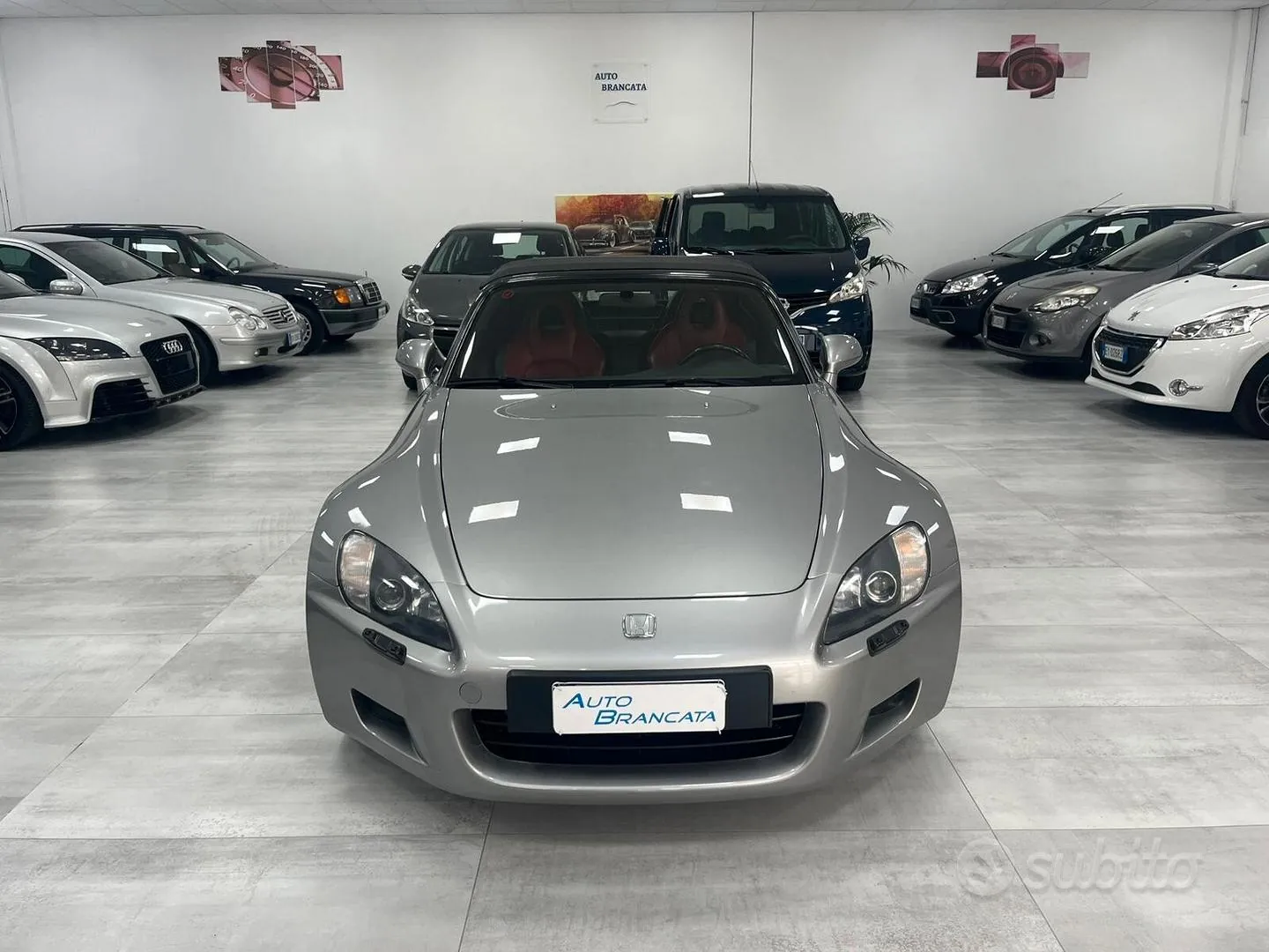 Honda S2000 2000 photo 2