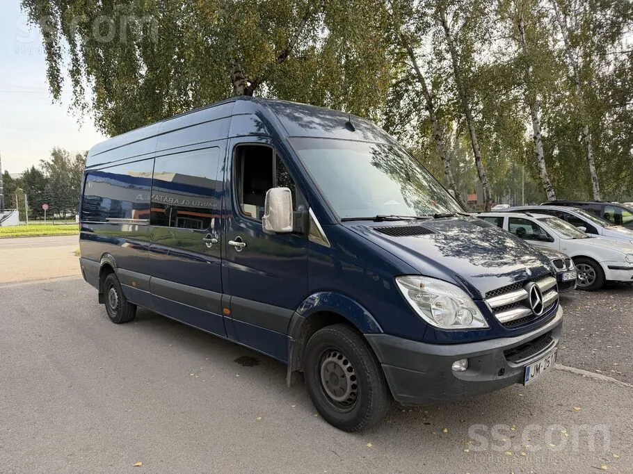Mercedes-Benz Sprinter