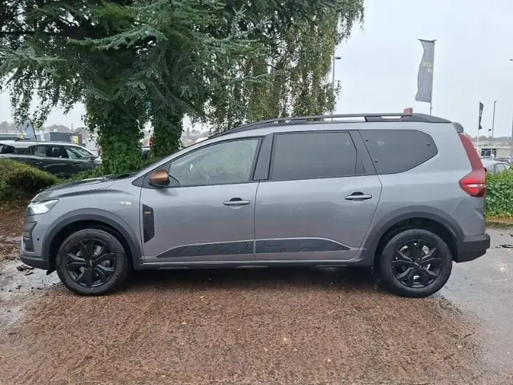 Dacia Jogger 2023 photo 4
