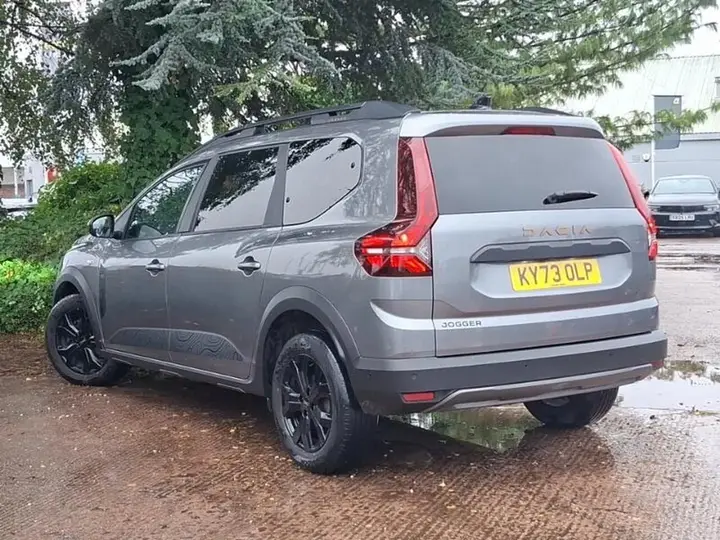 Dacia Jogger 2023 photo 2