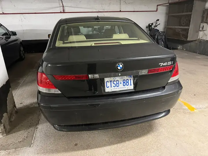 BMW 7 Series 2005 photo 3