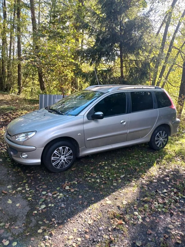 Peugeot 206