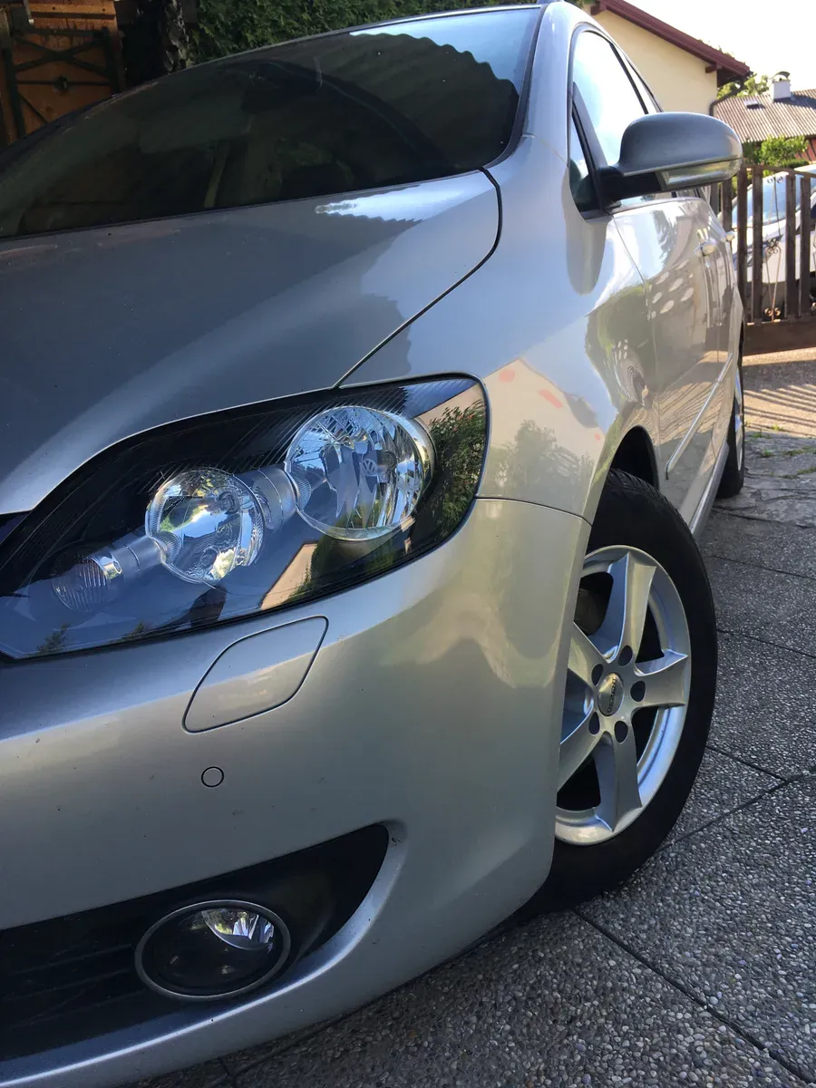 Volkswagen Golf 2012 photo 2