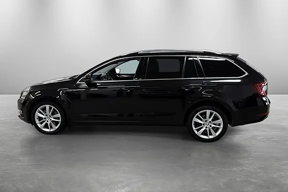Skoda Octavia 2019 photo 2