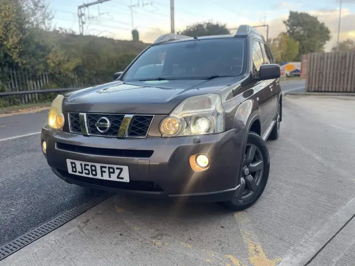 Nissan X-Trail 2009 photo 2