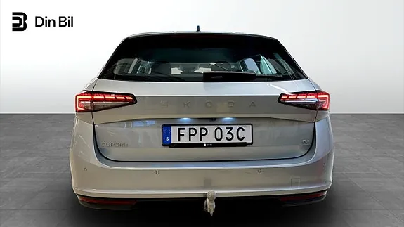 Skoda Superb 2025 photo 5