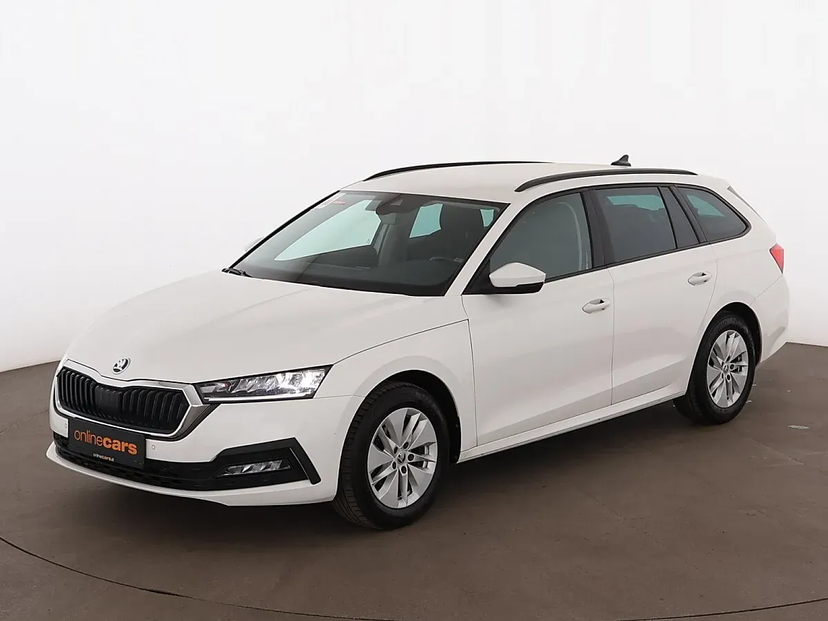 Skoda Octavia 2024 photo 2