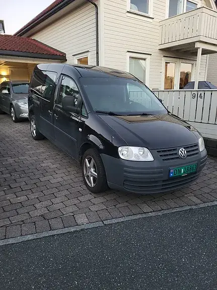 Volkswagen Caddy Maxi 2010 photo 2