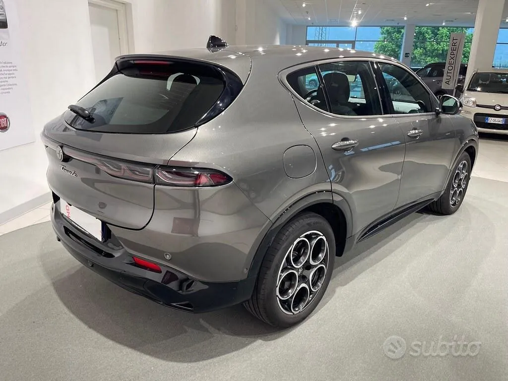 Alfa Romeo Tonale 2024 photo 5