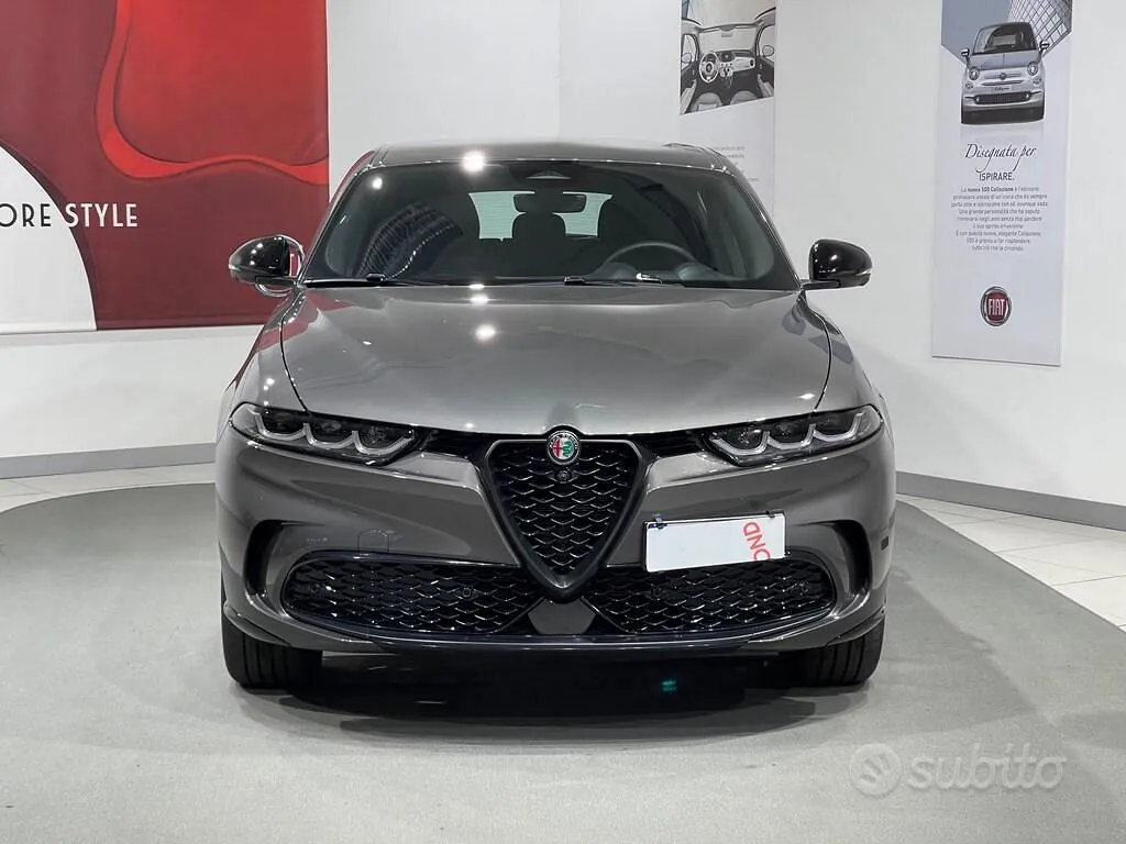 Alfa Romeo Tonale 2024 photo 2