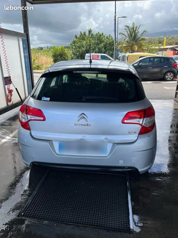 Citroen C4 2014 photo 2