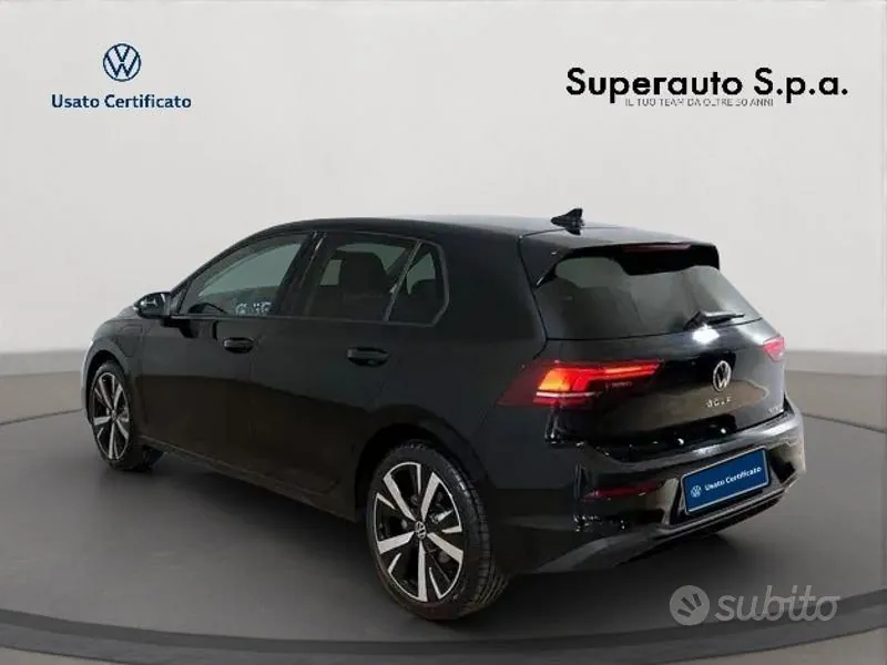 Volkswagen Golf 2026 photo 4