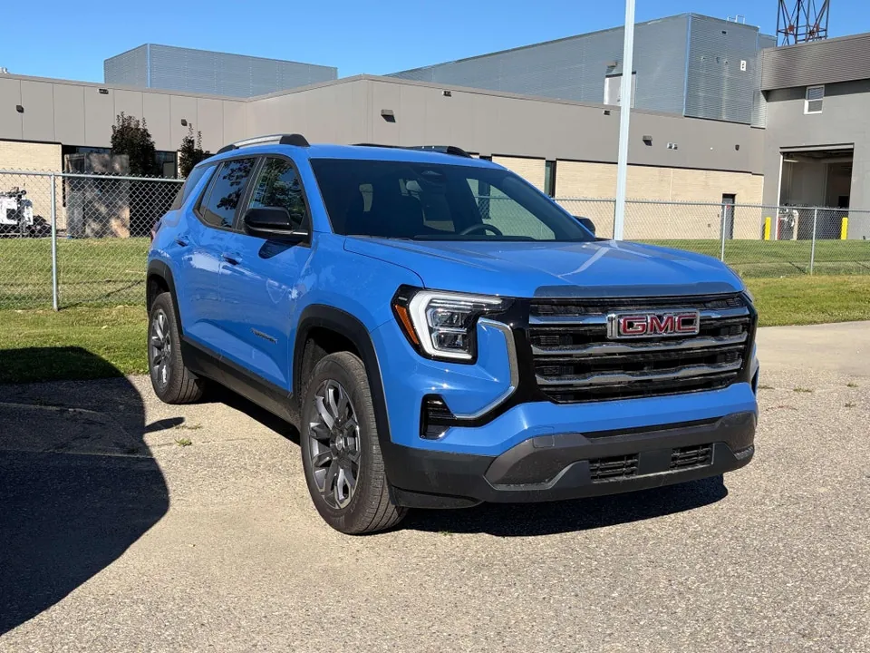 GMC Terrain 2027 photo 4