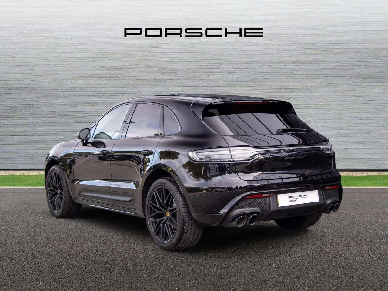 Porsche Macan 2026 photo 2